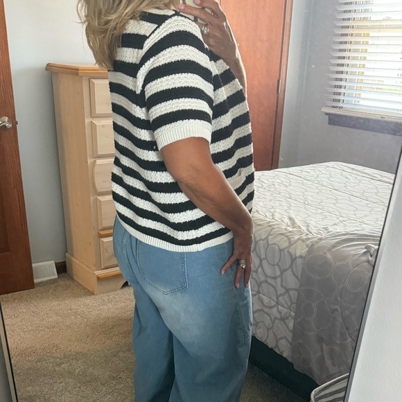 Free Assembly Women's Crochet Cardigan Sweater, Lightweight size L - Picture 3 of 10